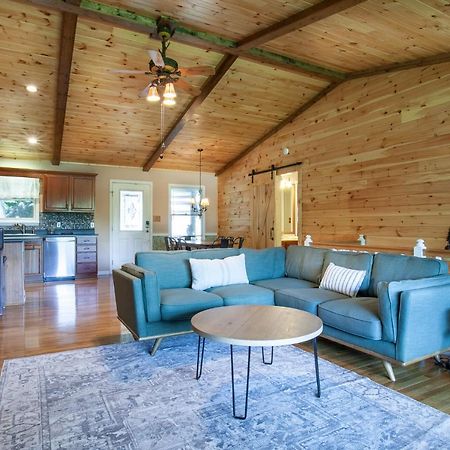 Ole Smoky Bnb - Game Room, Hot Tub, Mtn Views! Pigeon Forge Dış mekan fotoğraf