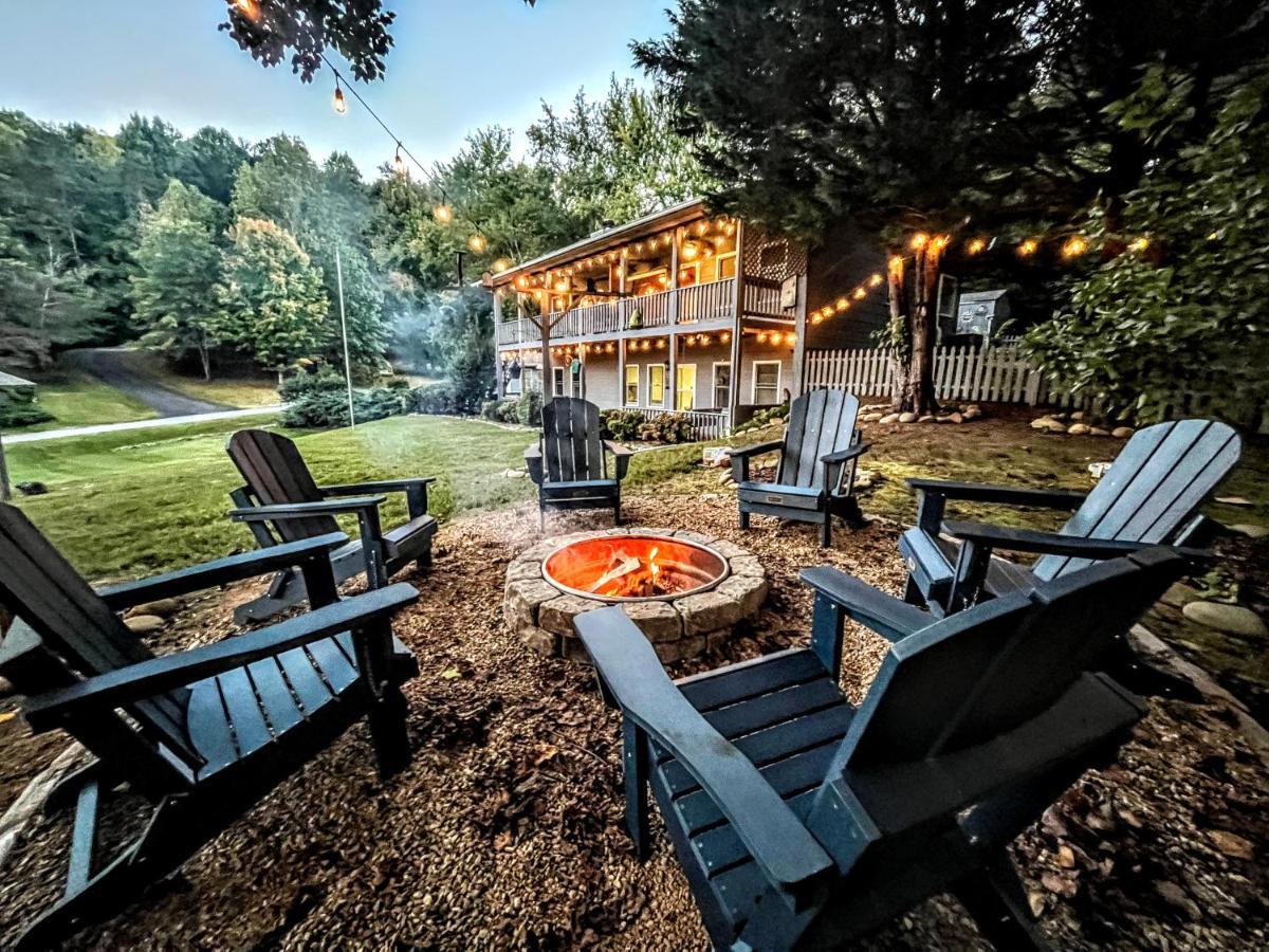 Ole Smoky Bnb - Game Room, Hot Tub, Mtn Views! Pigeon Forge Dış mekan fotoğraf