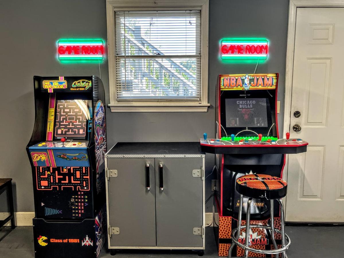 Ole Smoky Bnb - Game Room, Hot Tub, Mtn Views! Pigeon Forge Dış mekan fotoğraf