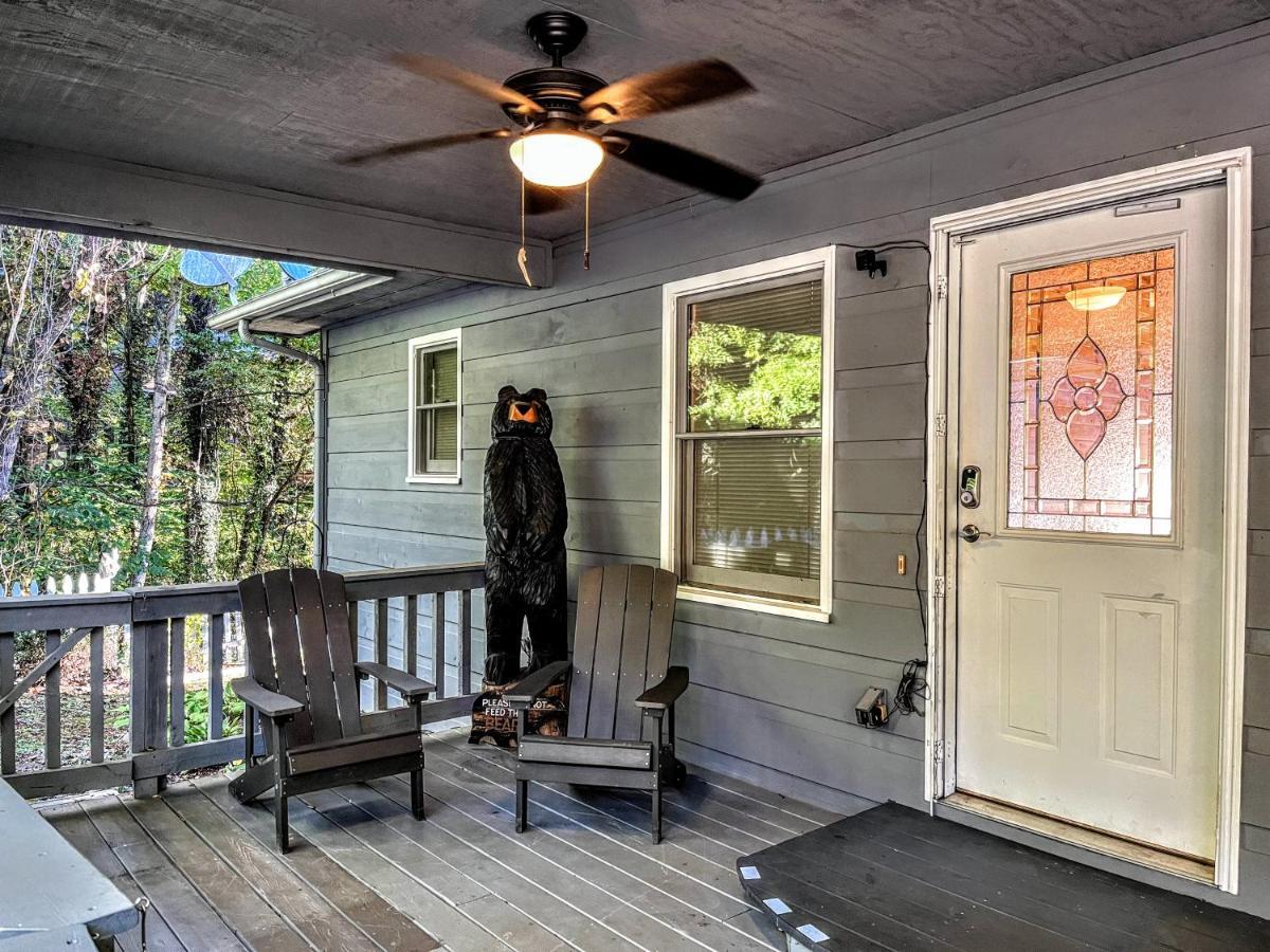 Ole Smoky Bnb - Game Room, Hot Tub, Mtn Views! Pigeon Forge Dış mekan fotoğraf