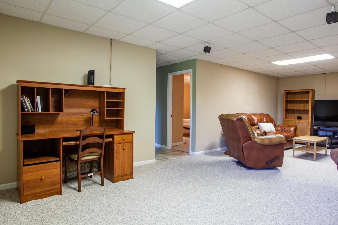 Ole Smoky Bnb - Game Room, Hot Tub, Mtn Views! Pigeon Forge Dış mekan fotoğraf