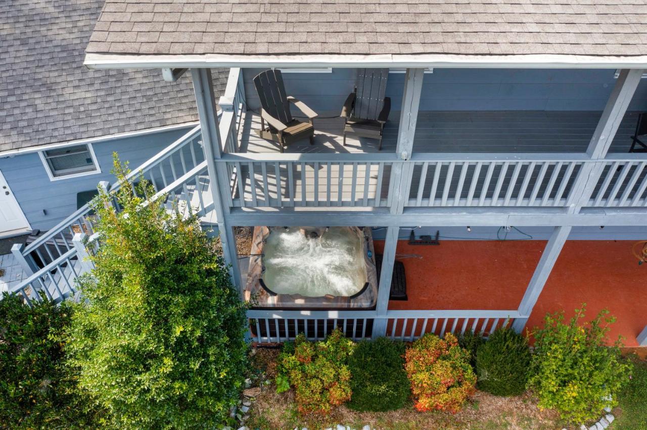 Ole Smoky Bnb - Game Room, Hot Tub, Mtn Views! Pigeon Forge Dış mekan fotoğraf
